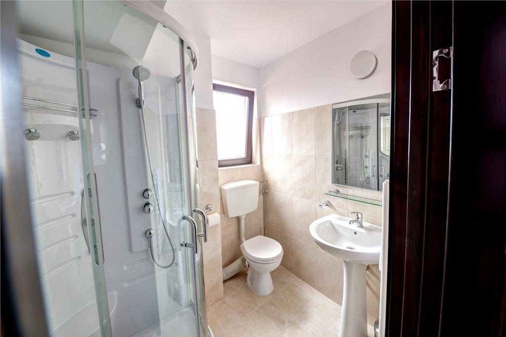 Hotel Thomas 부쿠레슈티 객실 사진