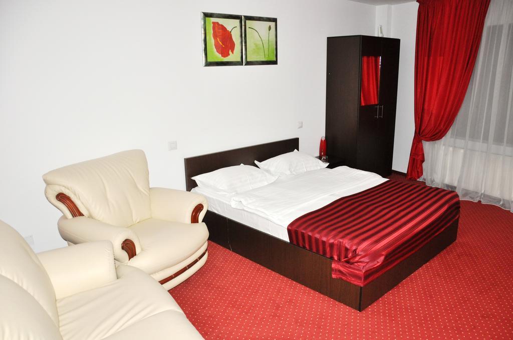 Hotel Thomas 부쿠레슈티 외부 사진