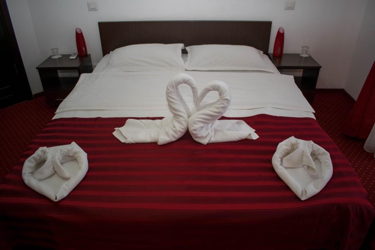 Hotel Thomas 부쿠레슈티 외부 사진