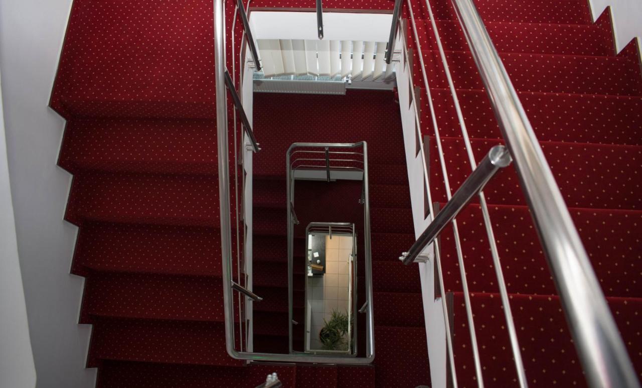 Hotel Thomas 부쿠레슈티 외부 사진